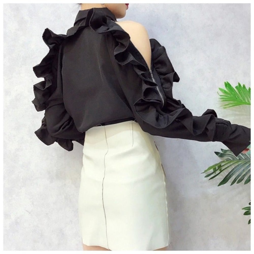 Dramatic Black Zip Ruffle Sleeve Top Size Small Medium - Picture 3 of 7